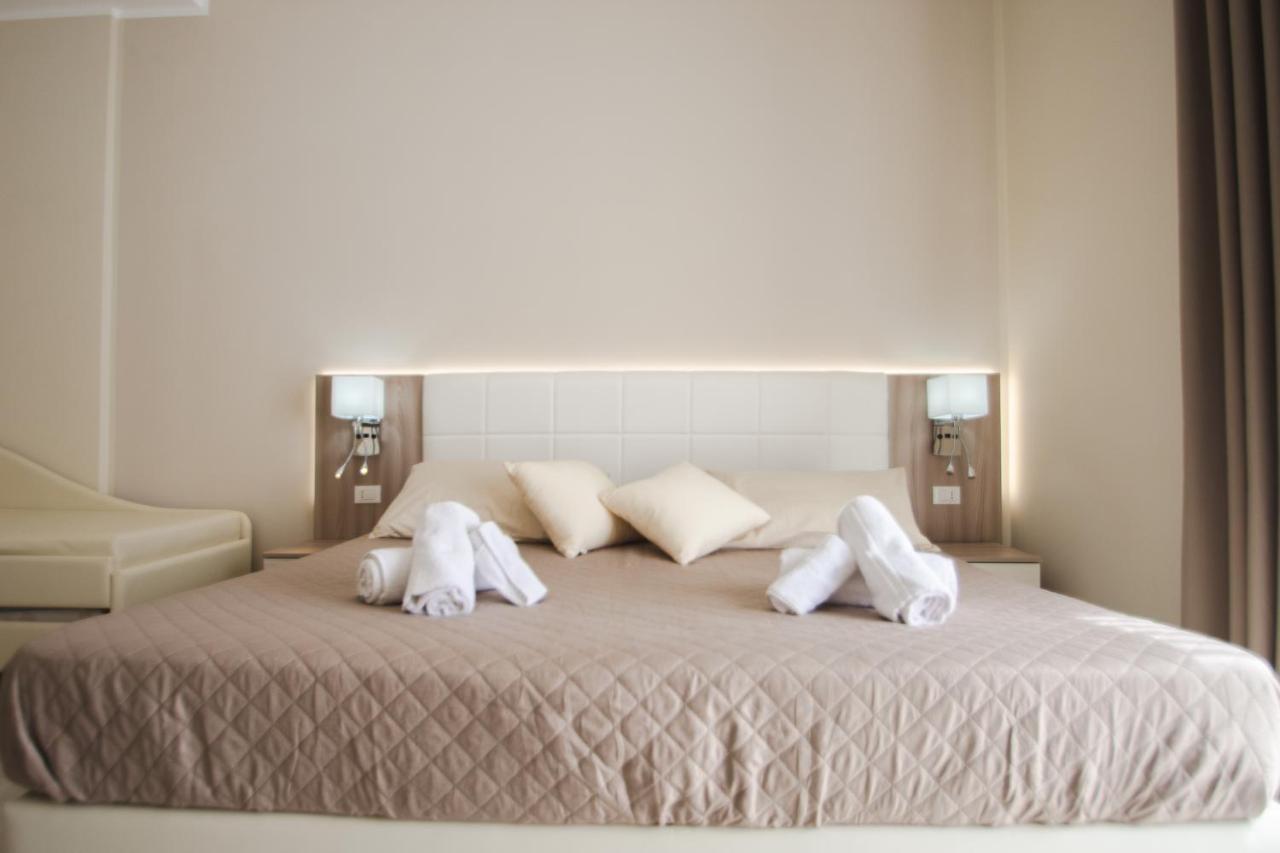 Luxury House Hotel Villapiana Buitenkant foto